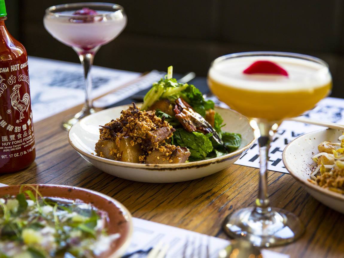 Tips To Help You Pick The Best Restaurant While Traveling restaurant