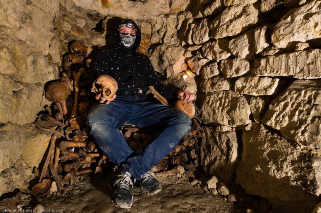 catacombs Paris tickets